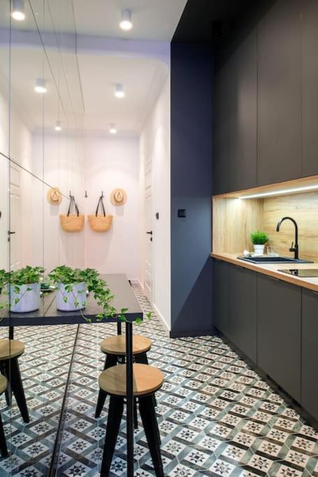 Ferienwohnung Green Oasis In The Centre Krakau Exterior foto